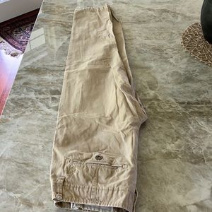 American eagle 30 x 32 waist! Khaki pants! Worn!